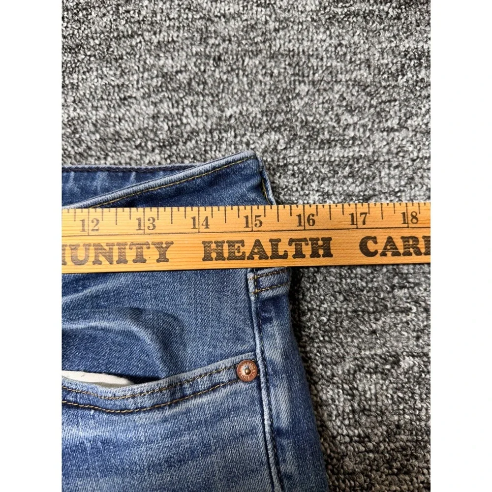 American Eagle Airflex+ Slim Straight Jeans Medium Wash Blue 30x30 Mens Womens